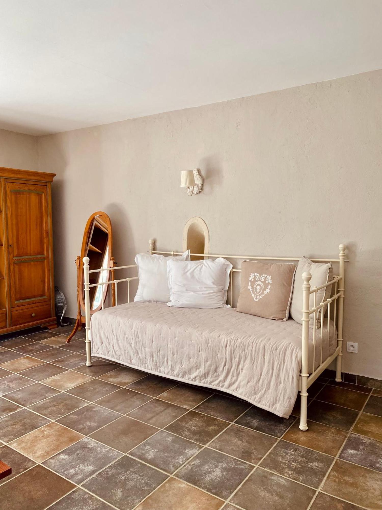 Le Moulin De Montsegur Bed and Breakfast Exteriör bild