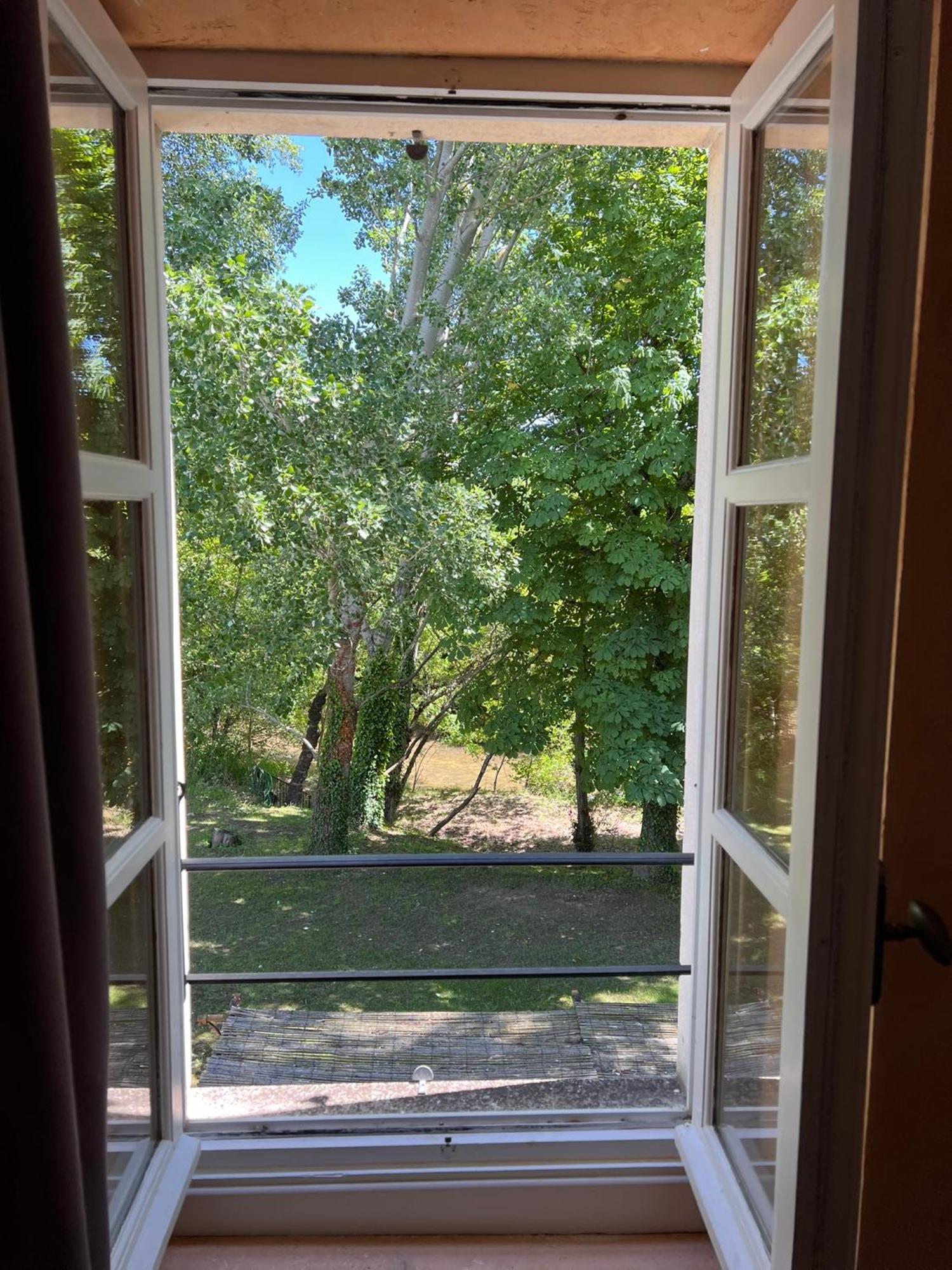 Le Moulin De Montsegur Bed and Breakfast Rum bild